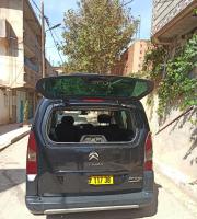 commerciale-citroen-berlingo-2017-lardjem-tissemsilt-algerie