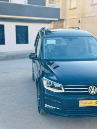 voitures-volkswagen-caddy-2017-highline-mazouna-relizane-algerie