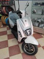 motos-scooters-vms-cuxi-estate-x-2024-fouka-tipaza-algerie