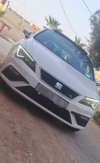 voitures-seat-leon-2019-fr-remchi-tlemcen-algerie