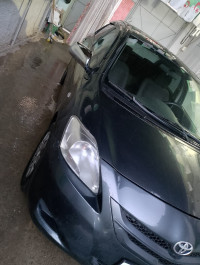 voitures-toyota-yaris-sedan-2012-bir-ghbalou-bouira-algerie