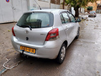 voitures-toyota-yaris-2011-ain-bessem-bouira-algerie