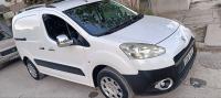 voitures-peugeot-partner-2014-tepee-oued-seguen-mila-algerie