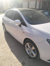 voitures-seat-ibiza-2013-sport-edition-khemis-miliana-ain-defla-algerie