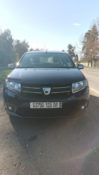 voitures-dacia-sandero-2016-serie-limitee-style-ain-defla-algerie