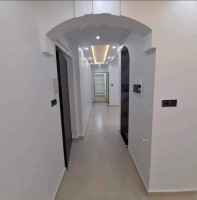 appartement-vente-f3-alger-bordj-el-kiffan-algerie