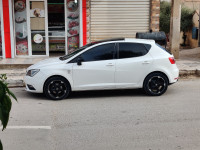 voitures-seat-ibiza-2013-black-line-tiaret-algerie