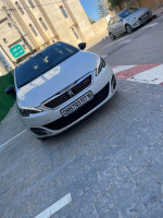 moyenne-berline-peugeot-308-2017-gt-line-ouled-fayet-alger-algerie