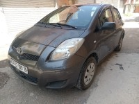 سيارات-toyota-yaris-2009-سطيف-الجزائر