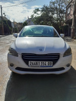 voitures-peugeot-301-2014-active-blida-algerie