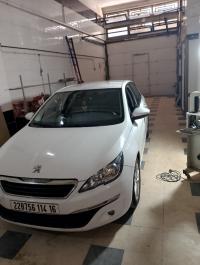 سيارات-peugeot-308-2014-active-القليعة-تيبازة-الجزائر