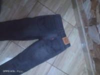 jeans-et-pantalons-ولاية-الجزائر-بلدية-الكاليتوس-حي-1600مسكن-رقم-الهاتف-les-eucalyptus-alger-algerie