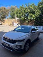 voitures-volkswagen-t-roc-2022-life-bab-ezzouar-alger-algerie