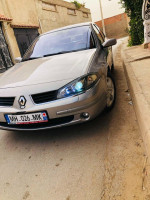 voitures-renault-laguna-2-2002-initial-paris-mazouna-relizane-algerie