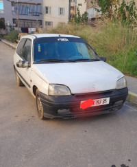 voitures-renault-clio-1-1997-issers-boumerdes-algerie