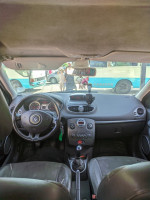 voitures-renault-clio-3-2008-mouzaia-blida-algerie