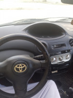 voitures-toyota-yaris-2005-annaba-algerie