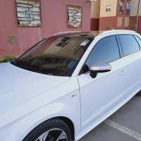 moyenne-berline-audi-a3-2018-s-line-el-attaf-ain-defla-algerie