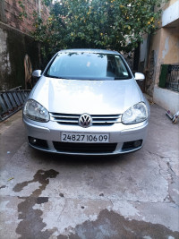 voitures-volkswagen-golf-5-2006-blida-algerie