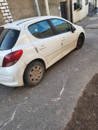 voitures-peugeot-207-plus-2013-ain-benian-alger-algerie