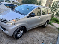 voitures-toyota-avenza-2015-tizi-ouzou-algerie