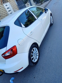 voitures-seat-ibiza-2012-fully-bir-el-djir-oran-algerie