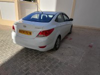 سيارات-hyundai-accent-rb-5-portes-2013-prestige-الجزائر-وسط