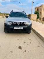 voitures-dacia-duster-2014-ambiance-ouamri-medea-algerie