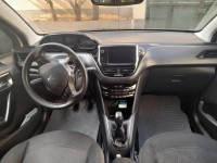 سيارات-peugeot-208-2019-وهران-الجزائر