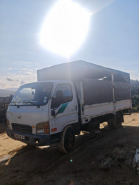 camion-hyundai-hd-72-2006-jijel-algerie