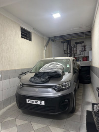 utilitaire-fiat-doblo-2023-italie-mostaganem-algerie