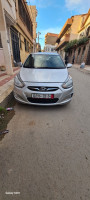 voitures-hyundai-accent-rb-5-portes-2012-bordj-bou-arreridj-algerie