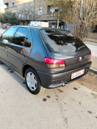 voitures-peugeot-306-1995-tiaret-algerie