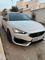 moyenne-berline-seat-leon-2021-cupra-laghouat-algerie