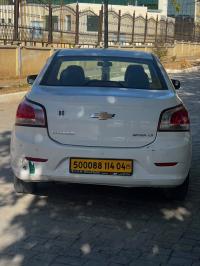 سيارات-chevrolet-optra-4-portes-2014-أم-البواقي-الجزائر