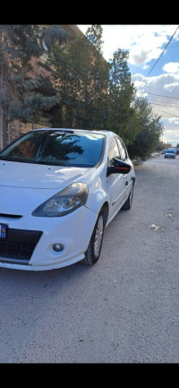 voitures-renault-clio-3-2012-night-and-day-tarmount-msila-algerie