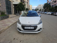 voitures-peugeot-208-2015-allure-blida-algerie