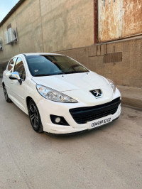 voitures-peugeot-207-2012-chlef-algerie