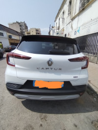 voitures-renault-captur-2023-annaba-algerie