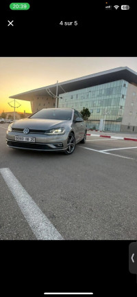 voitures-volkswagen-golf-7-2018-constantine-algerie