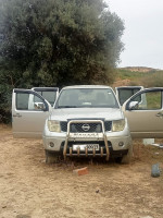 pickup-nissan-navara-2009-annaba-algerie