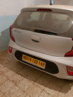 voitures-kia-picanto-2023-tiaret-algerie