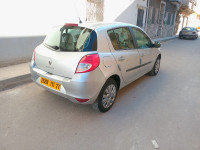 voitures-renault-clio-3-2011-mostaganem-algerie