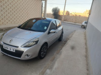 voitures-renault-clio-3-2011-mostaganem-algerie