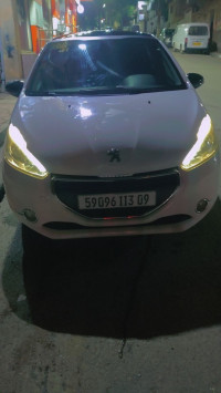 voitures-peugeot-208-2013-blida-algerie