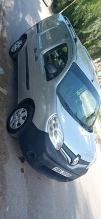 voitures-renault-kangoo-2015-larbaa-blida-algerie