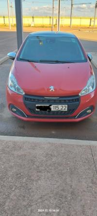 voitures-peugeot-208-2015-allure-facelift-sidi-bel-abbes-algerie