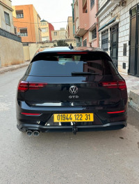 voitures-volkswagen-golf-8-2022-gtd-tlemcen-algerie