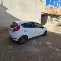 voitures-ford-fiesta-2011-constantine-algerie