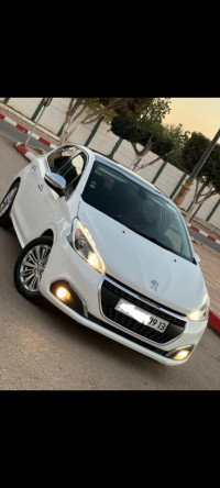 voitures-peugeot-208-allure-2019-beni-saf-ain-temouchent-algerie